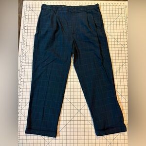 Jos. A Bank Men’s Size 38/29 Navy/Blue Checkered Cuffed Trouser Pants